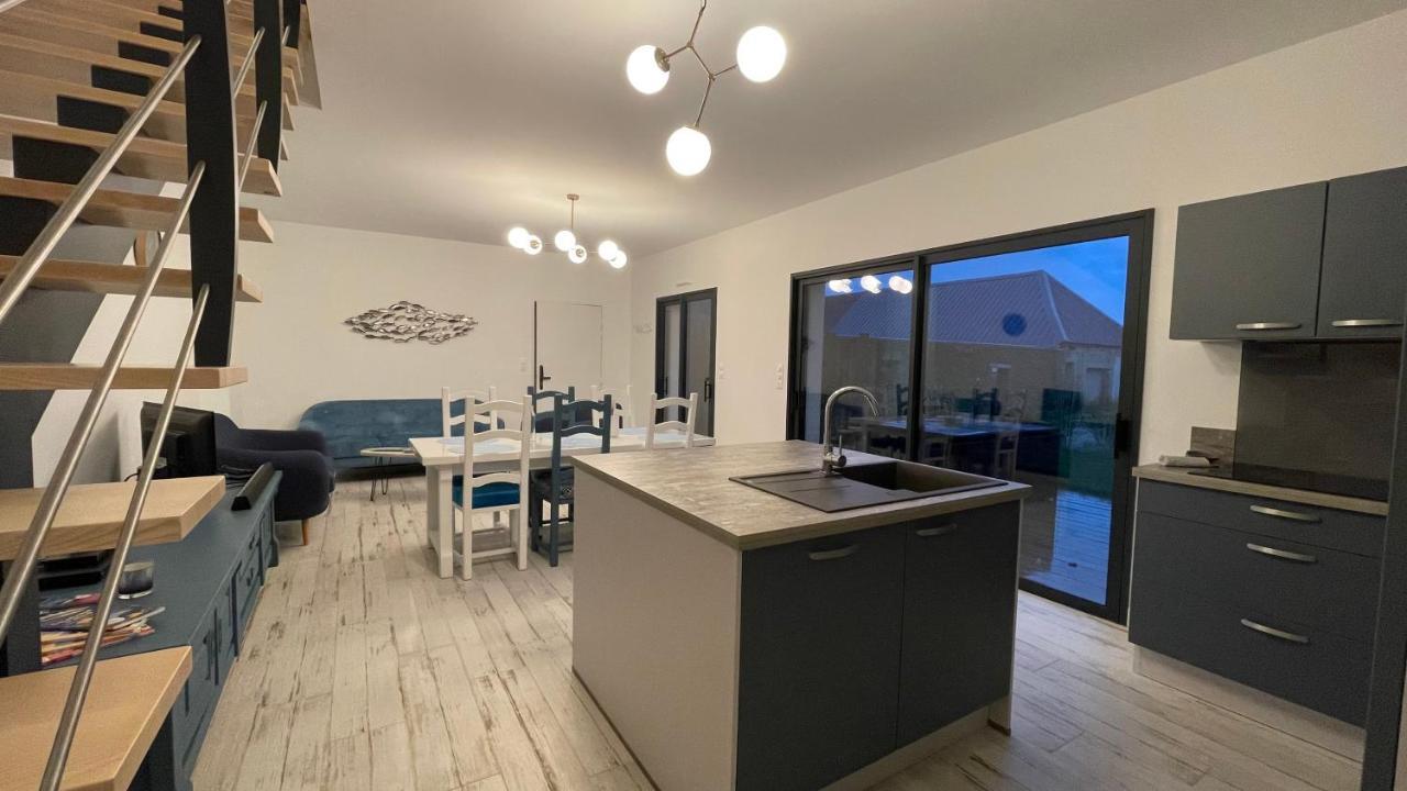Holiday home Domaine De Kerantroad Plonevez-Porzay